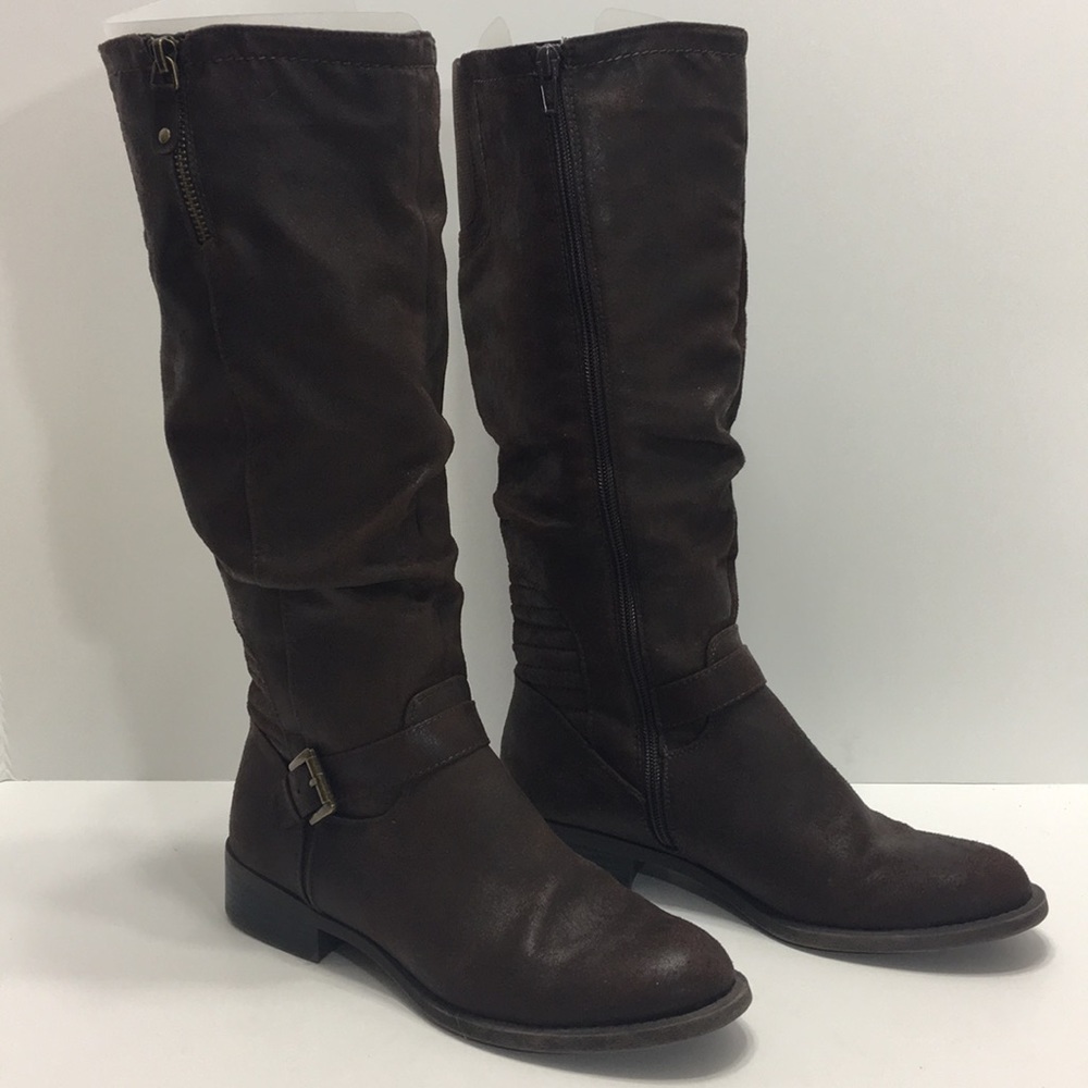 White Mountain 7.5 faux leather vegan distressed